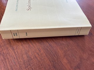 Spécimen: roman