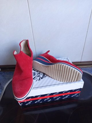 Botín cuña KILARNY rojo talla 39.Venta en Palencia