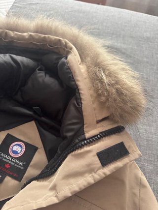 Canada Goose Expedition Parka, foto 3 di 5
