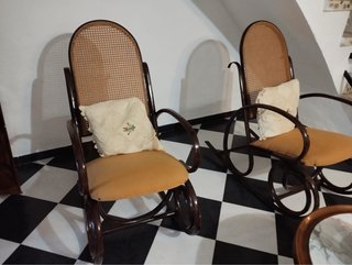 2 Butacas Mecedoras de Mimbre Cada una 35€