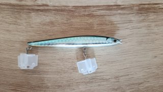 Señuelo Bassday S.P.M. 90 Silver Stripe