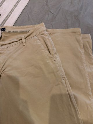 Pantalón chino Scalpers beige
