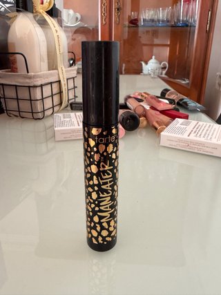 Tarte Máscara de Pestañas Voluptuous Negra