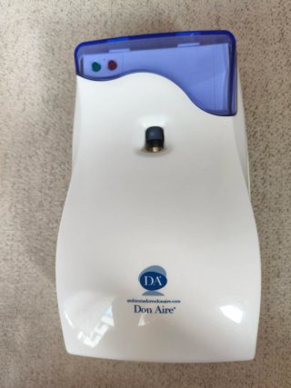 Dispensador ambientador Don Aire blanco y azul