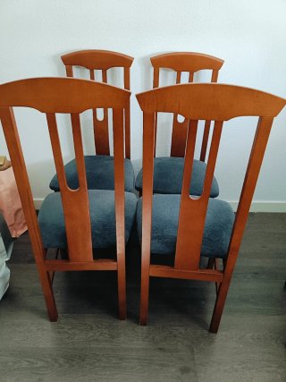 Juego de 4 sillas de comedor tapizadas