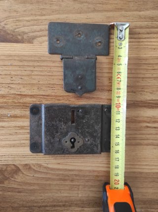 Set de 2 Cerraduras Antiguas con Bisagras