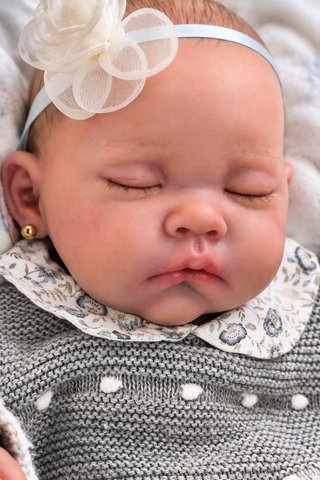 Muñeca Reborn "Clara"