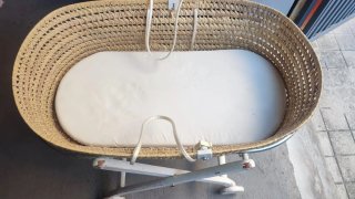 Mini Cuna de Mimbre con Estructura