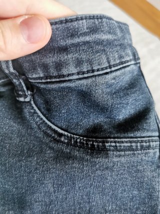 Pantalón vaquero Zara