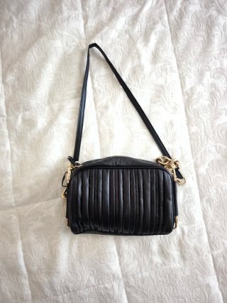 Bolso negro