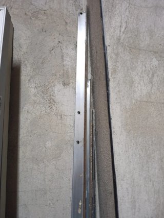 Perfiles Metálicos y Panel Blanco