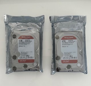 2x WD Red 4TB WD40EFRX NAS HDD