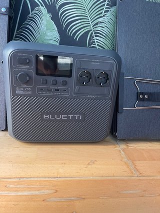 Estación de Energía Bluetti Elite 200 V2