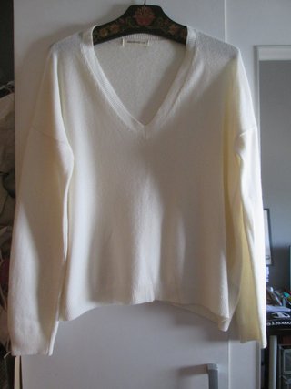 JERSEY BEIGE CUELLO PICO BROWNIE