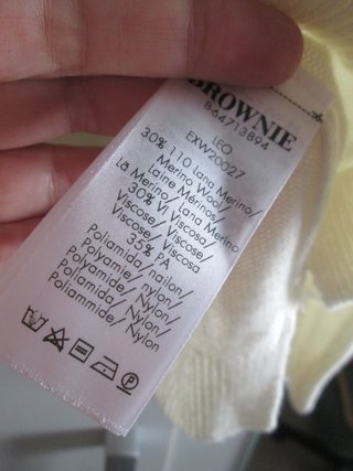 JERSEY BEIGE CUELLO PICO BROWNIE