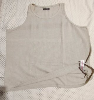 Camiseta tirantes tejido gofrado beige talla 3XL