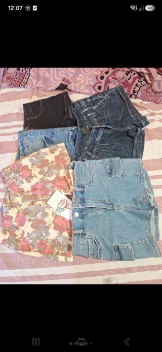 Lote de 5 pantalones cortos talla S