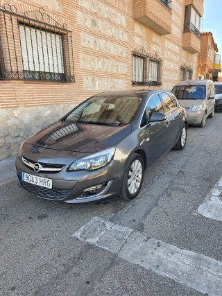 Opel Astra 2013