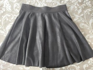Falda patinadora negra Pull & Bear