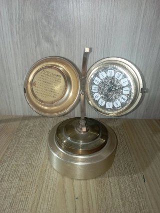 Reloj de sobremesa Antiguo
