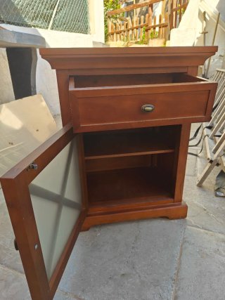 Mesitas de noche de madera
