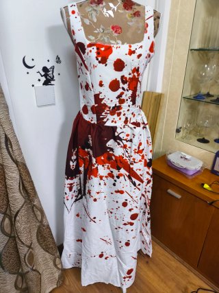 Disfraz de novia con Estampado de Sangre