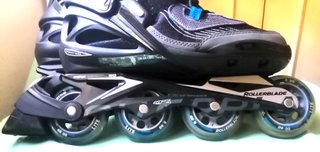 PATINES EN LINEA ROLLER BLADE SPARK 80. BOLSA SFR