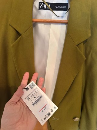 Traje Zara Chaqueta talla M y Pantalón talla L