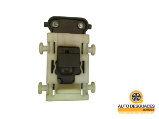 Mando elevalunas delantero derecho Mercedes-Benz