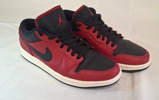 Nike Air Jordan Low T42,5 Rojo/Negro
