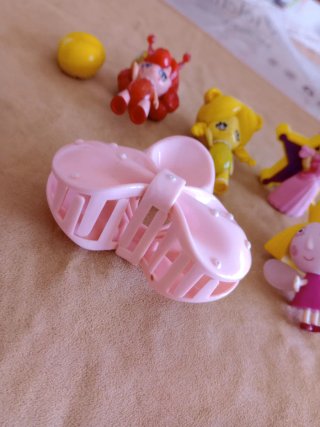 Conjunto de 6muñecas.3€ todo