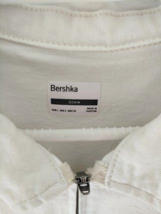 Mono vaquero blanco Bershka mujer
