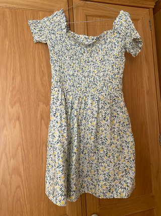 Vestido H&M floral talla M