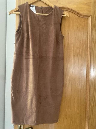 Vestido camel antelina hombreras Pimkie Talla S