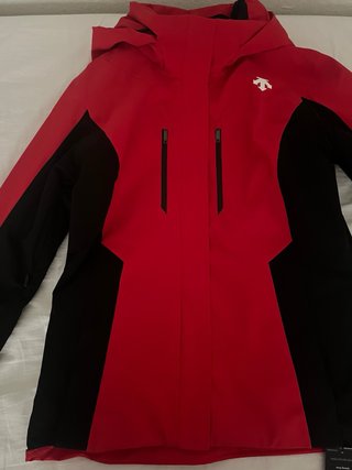 Abrigo Descente Rojo y Negro Talla L