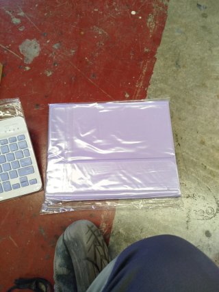 Tastiera e custodia per tablet iPad
