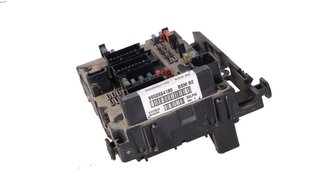 CAJA RELES / FUSIBLES PEUGEOT 206 BERLINA XS