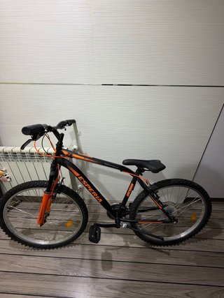 Bicicleta de Montaña Esperia Negra y Naranja