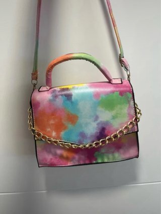 Bolso bandolera multicolor con cadena