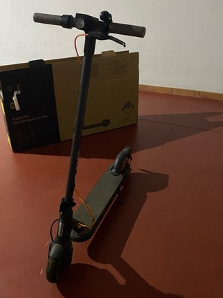 Patinete Eléctrico Xiaomi Electric Scooter 4 Go