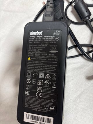Cargador para Patinete Ninebot