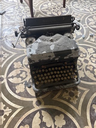 Máquina de escribir antigua Remington