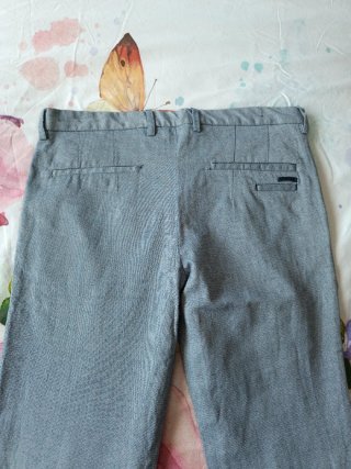 Pantalón Zara Man Gris