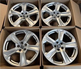 LLANTAS 19 ORIGINALES AUDI 8X19 ET27 5X112