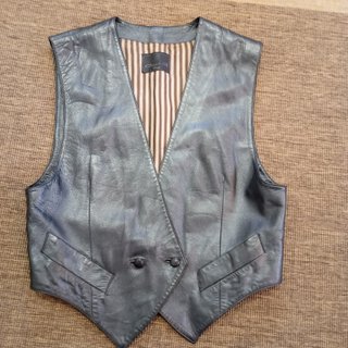 Chaleco vintage de piel muy suave.