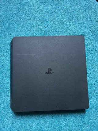 Sony PS4 Slim 500GB + 2 Controller originali