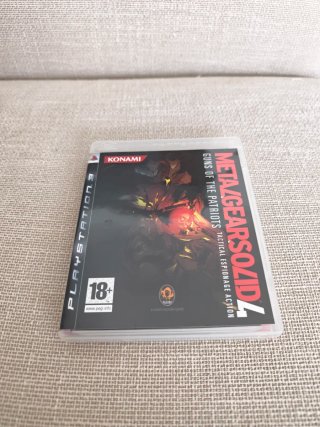 Metal Gear Solid 4: Guns of the Patriots (PS3)