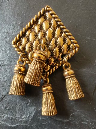 Broche Chantal Thomass Matelassé Vintage Dorado