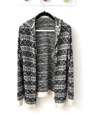 Cárdigan Estampado Geométrico