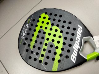 Pala de pádel Bullpadel INDIGA CTR